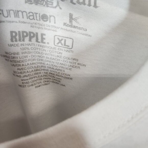 NWT Attack‎ On The Titan Frames White T-Shirt Size XL - Picture 6 of 6